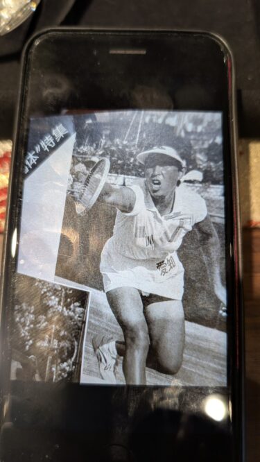 持つべきものは友